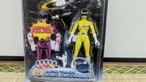 パワーレンジャー　インスペース　Power Rangers In Space イエローアストロレンジャー　フィギュア　新品　未開封　1円スタート_画像2