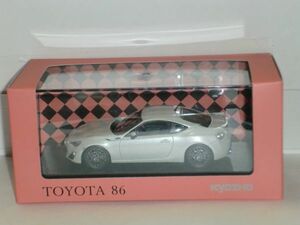 ☆1/43程度 TOYOTA 86 GT Limited 白