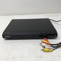 1118B SONY ソニー DVD プレーヤー DVP-SR20 2020年製 CD/DVD PLAYER 動作確認済み 映像機器 電化製品 横:約27cm 高さ:約3.7cm 奥:約20.4cm_画像1