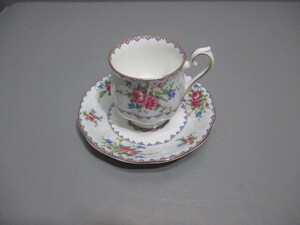 USED★ROYAL ALBERT★ロイヤルアルバート　カップ＆ソーサー　Petit Point　プチポワン