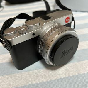 ライカ　Leica D-LUX7 デジタルカメラ シルバー