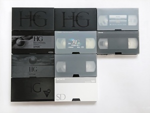 ■VHSビデオテープ 10本（S-VHSテープ1本含む）TDK HG120など