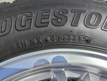 ブリヂストン ブリザック 215/65R15 W979 ４本セット ホイール付 スタッドレスタイヤ トヨタ カムロード ダイナ_画像4