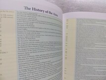 【小冊子】英語版　アイヌ民族～歴史と文化　Ainu people　公益財団法人アイヌ民族文化財団　2023年　送料140円　即決_画像5