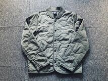 [M] 即完売 NIKE DOUBLE SWOOSH QUILTED JACKET DM1247-380 カーキ アーミーグリーン ナイキ ダブルスウッシュ キルテッド ジャケット_画像4