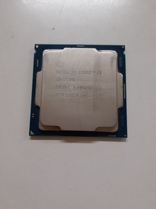 L1118-03　CPU INTEL CORE i3-7100 SR35C 3.90GHZ