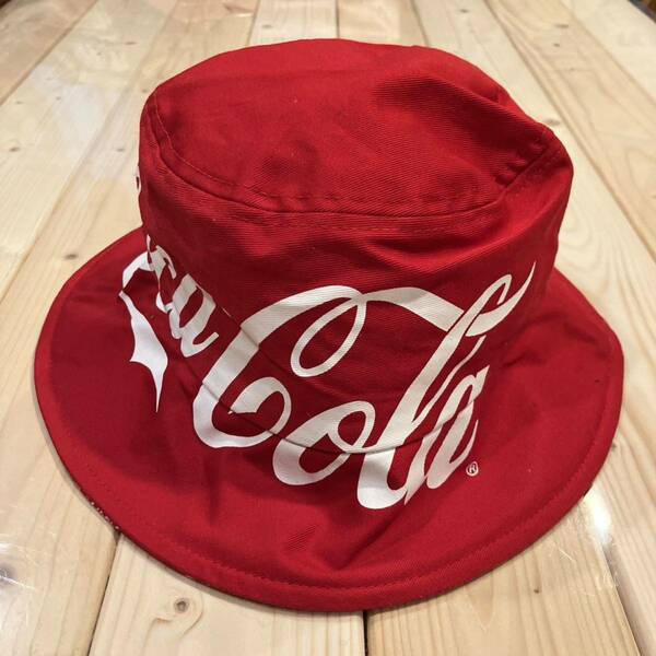 19AW Coca-Cola コカコーラ　men's ladies バケツハット　HAT ハット　帽子　レッド　size:57cm デカロゴ