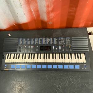 C014.型番：PSS-680.YAMAHA .PortaSound .ヤマハ ポータサウンド 電子キーボード .ジャンク