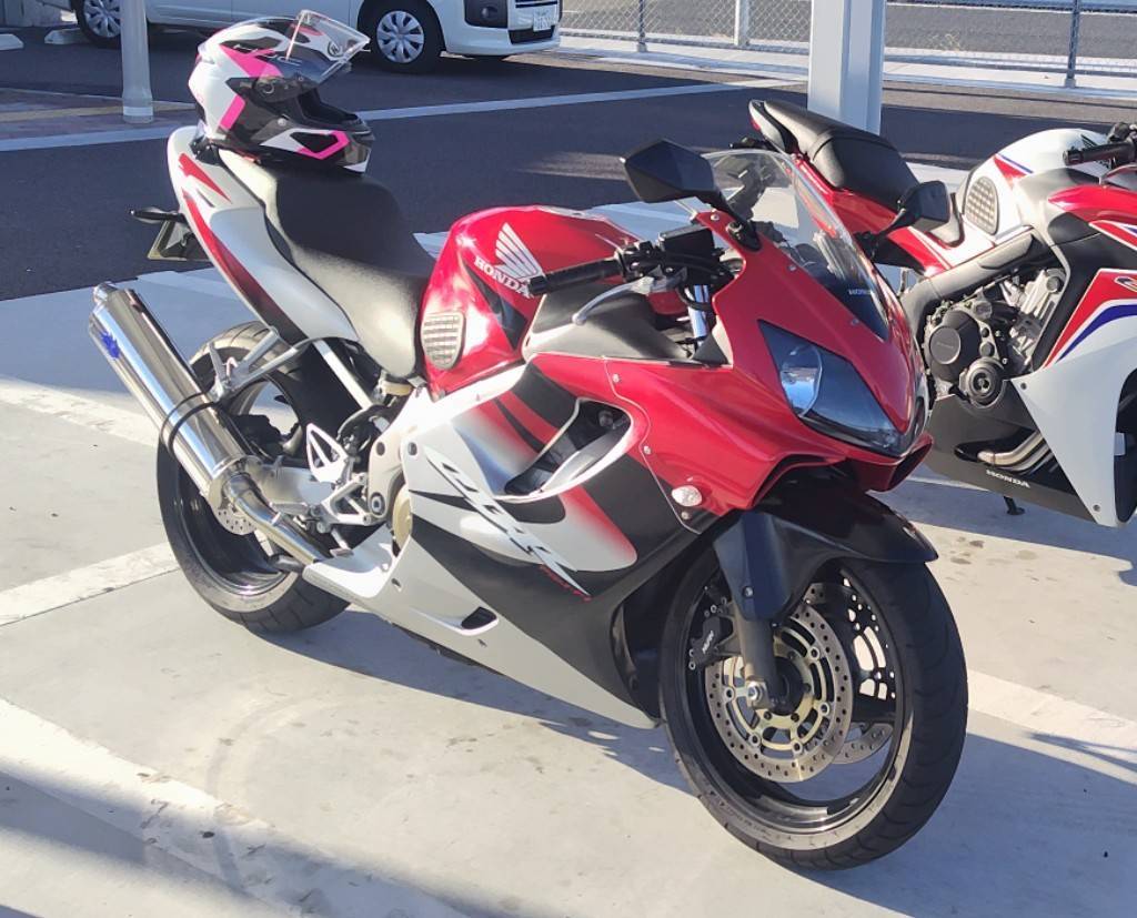 ホンダ CBR600Fの値段と価格推移は?|33件の売買データからホンダ