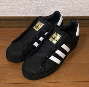 美品 adidas SUPERSTAR LACELESS FV3018 26cm アディダス オリジナルス スーパースター レースレス ブラック ホワイト 黒 白 super star