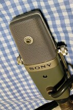 名機【SONYソニー C-38Aサンパチ】コンデンサーマイク、ボーカル、漫才■純正ハードケース付き、5m超コード付き■ジャンク扱いで_画像3