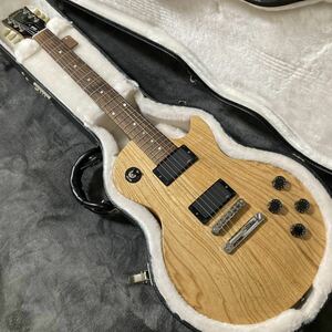 Ультра -легкий индивидуальный Gibson Les Paul Studio 2,98 кг Gibson Les Paul Studio Smartwood Series Swamp Ash Beautiful Wood Grain Hard Case включен