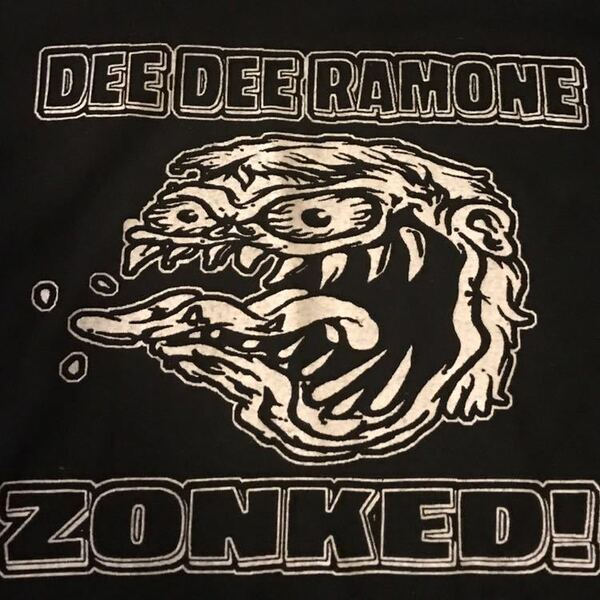 RAMONES ラモーンズ Tシャツ DEE DEE RAMONE ZONKED (送料込み)