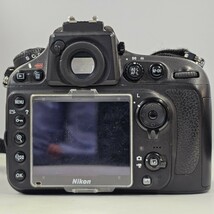 【10M29】1円スタート Nikon D800 ニコン MB-D12 マルチパワーバッテリーパック デジタルカメラ デジカメ デジタル一眼 ストラップ付き_画像4