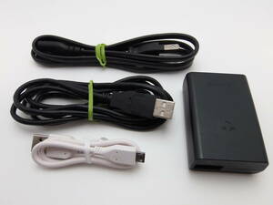 PSVITA 2000用　アダプターセット　比較的美品　USBケーブルは、2個付　SONY製　社外品　動作確認済　送料250円 PlayStation Vita PCH-2000