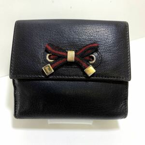 GUCCI グッチ レザー 本革 折り財布 黒 BLACK きれい 美品 高級 ブランド 有名 おすすめ 大人気 財布 コンパクトウォレット