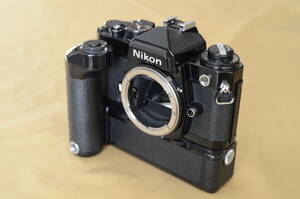 ニコン Nikon FE ボディー本体　モータードライブ MD-12付き　