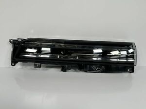 ヴォクシー ZWR90W MZRA90W 純正 右フィニッシャーランプ テールランプ 内側 RH LED 81580-V1030 V1-9 BR 現状/レンズ美品/管理21144