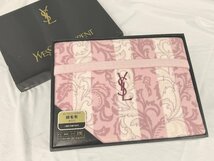 11321958　〇 未使用品 YVES SAINT LAURENT イヴサンローラン 綿毛布 コットン100％毛布 140×200 3621-2450 保管シミあり_画像1