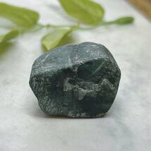 【E7752】 エメラルド 緑柱石 天然石 鉱物 パワーストーン 原石 研磨_画像4