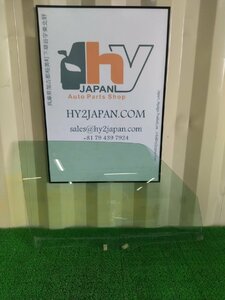 三菱 右 フロントドアガラス パジェロ V45W 1998 #hyj C218-136