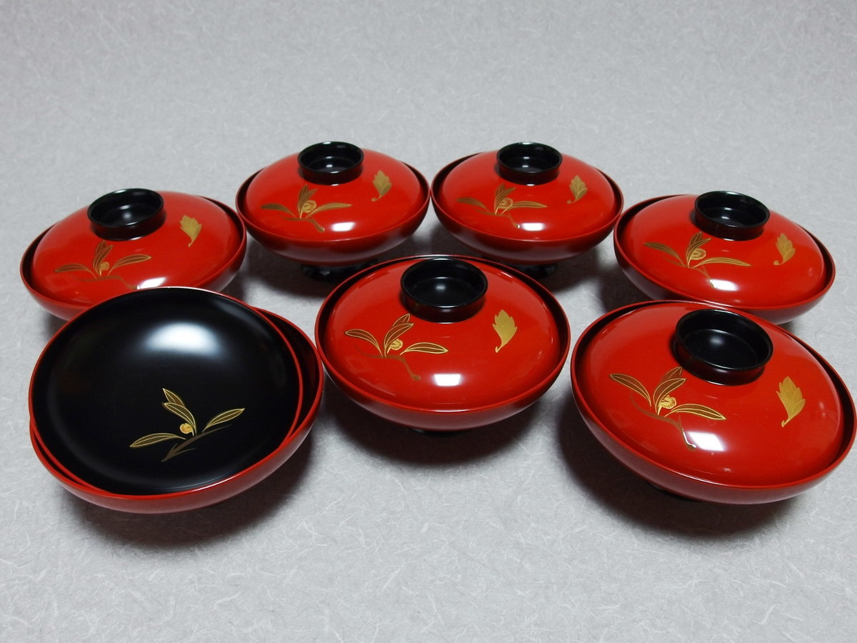 Echizen soup bowl, hand-painted [Gold-painted lacquerware, vermilion, black interior, two orchids, soup bowl with lid, set of seven] Tea ceremony, soup bowl, Japanese tableware, traditional craft, bowl with lid, Craft, Lacquerware, Bowl