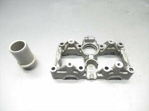 EGR5-1110-43 KTM KTM250Duke / デューク VBKJGE409FC166～ エンジンパーツ カムホルダー