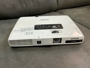 【大阪発】【画像出力確認】EPSON　プロジェクター　EB-1776W　3000lm　WXGA　1173h