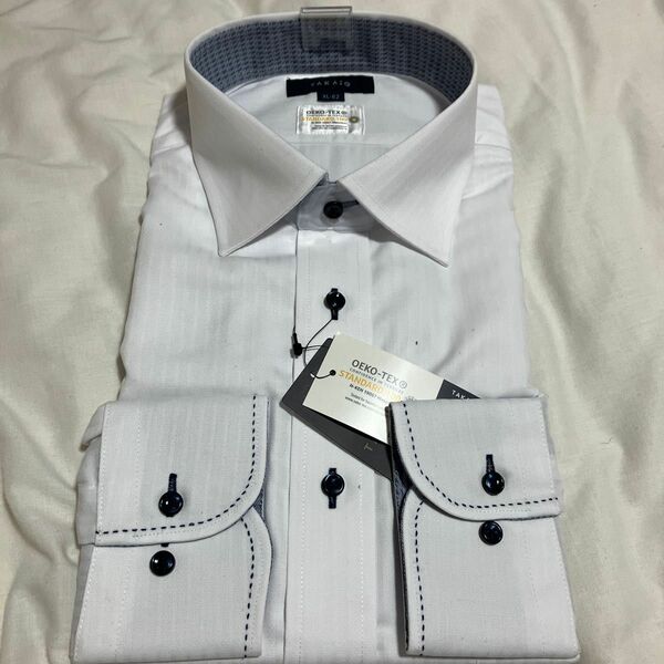ワイドカラードレスシャツ　標準体　レギュラーフィット　XL-82 襟、袖回り柄入り 長袖　ホワイト