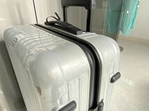 リモワ サルサ スーツケース 58L RIMOWA TSAロック SALSA カバン_画像4