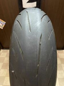 中古MCタイヤ 2020年製造 BRIDGESTONE BATTLAX S22 180/55ZR17 パンク修理痕あり バトラックス ハイパースポーツ 180 55 17 4120 K4277