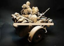 【送料無料】ガレージキット1:9レジンフィギュアキット,16345(2フィギュア)(バイクは含みません)_画像3