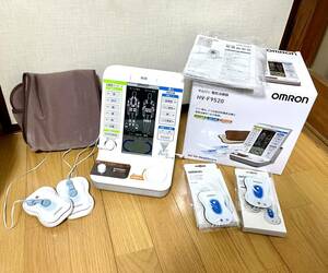 A 美品　OMRON オムロン HV-F9520 電気治療器 温熱 低周波治療器 中古 新品パッド2個付き