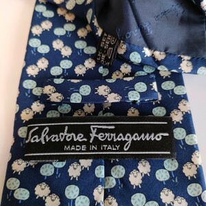 Salvatore Ferragamo(サルヴァトーレフェラガモ)ネクタイ56