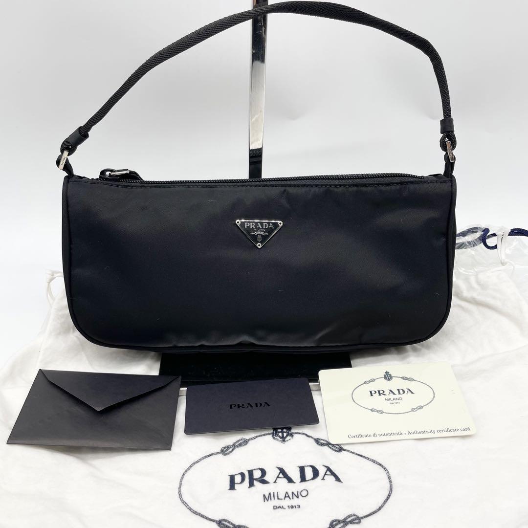 PRADA ミニショルダー ナイロンの値段と価格推移は？｜16件の売買