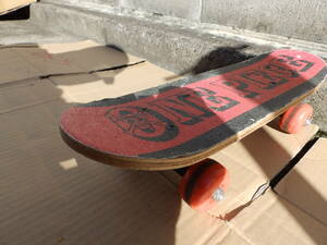  One-piece /ONE PIECE Mini skateboard board 43cmX13cm tire φ4.8cm width 3cm out out 18.3cm used!