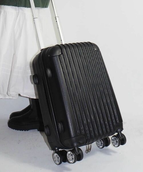 新品 キャリーケース Sサイズ ブラック 超軽量 スーツケース