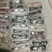 ☆N12☆ 新品 大量 セット 未使用 長期保管品 展示品 眼鏡 メガネフレーム 100点 セル フレーム まとめ売り　発送100サイズ_画像4