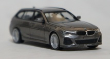 Herpa 1:87 BMW Alpina B3 Touring (G21) Gray Metallic, 430906_画像1
