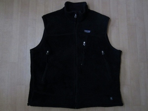 00's 2001年 USA製 パタゴニア 刺繍 ロゴ R4 フリース ベストXLブラックPATAGONIA Windbloc Vest Regulator POLARTECジャケット キャンプR2