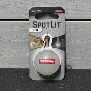 SUPREME NITEIZE LED SPOTLIT KEYHOLDER KEYCHAIN シュプリーム スポットライト キーホルダー