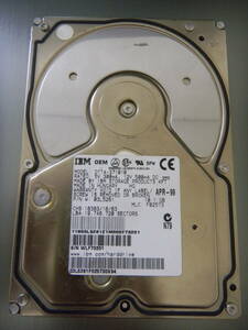 IBM　3.5インチHDD　10GB IDE　DTTA-371010