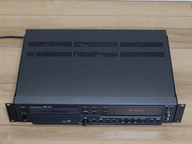 ★04 完動品 TASCAM MD-02 2009年製 MDLP・グループ機能対応 業務用MDデッキ 取扱説明書/電源ケーブル/新品MD2個付 ★_画像5