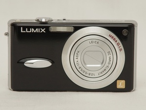 ジャンク　Panasonic　LUMIX　DMC-FX8 　ブラック　コンパクト　デジタルカメラ　バッテリー付き