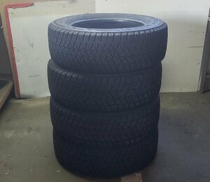 スタッドレス タイヤ 4本 2018年製 225/65R17 102Q BRIDGESTONE BLIZZAK DM-V2 8.0-8.4 中古