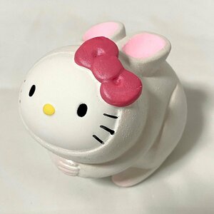 博多人形 ハローキティ キティちゃん グッズ うさぎ ウサギ 兎 干支 置物 人形 陶器 送料無料
