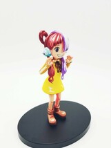 ワンピース　フィギュア　リペイント　ウタ　二次元　ONE PIECE FILM RED　美少女　1円スタート_画像2