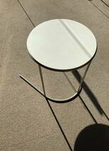 arflex(アルフレックス　正規店購入分) 商品名　　TONDO(トンド) サイドテーブル　ホワイト サイズ　　幅/40×奥行/51×高さ/47.5 cm_画像2