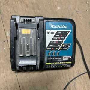 マキタ DC18RC makita バッテリー充電器　正規品　中古