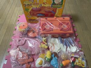 TOMY ディズニー くまのプーさん ファンファンタイム キッチンセット